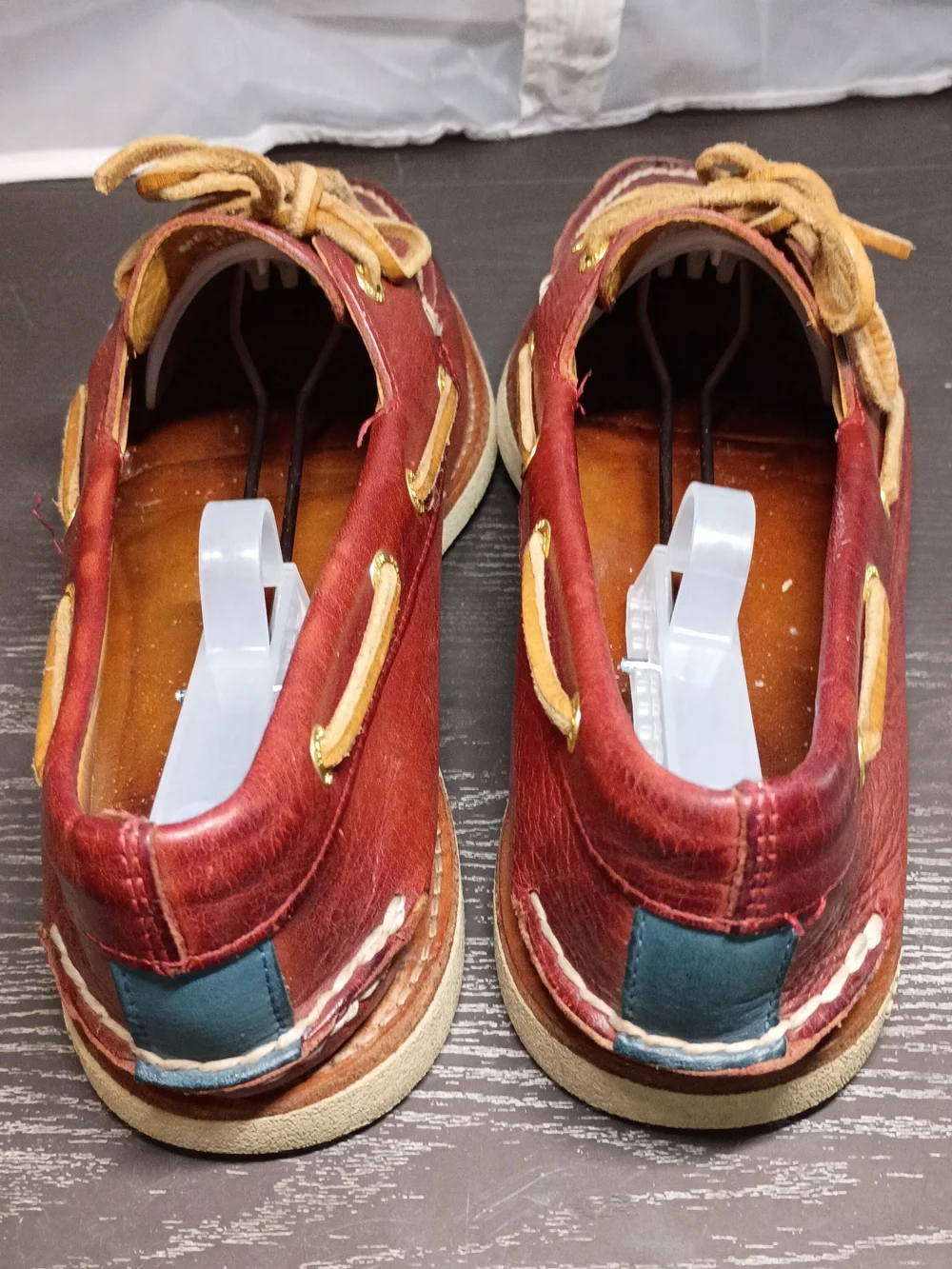 Sperry GOLD CUP Men's 10M Red-Brown Leather Boat Shoes. Tan Trim/Laces.